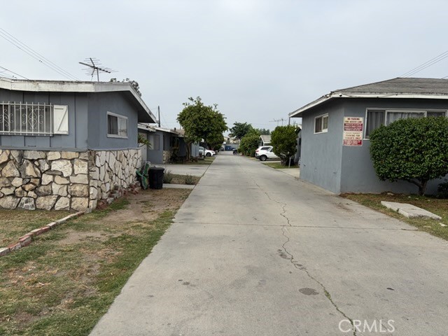4642 Live Oak