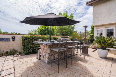 Tiny photo for 3182 Toulouse Circle, Thousand Oaks, CA 91362 (MLS # 226004154)