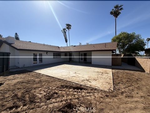 Tiny photo for 1119 Paseo Grande, Corona, CA 92882 (MLS # SW26087886)
