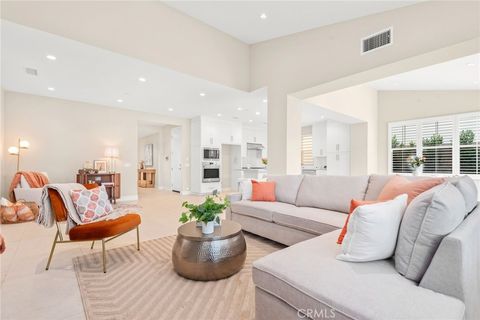 131 Albero Irvine CA 92602