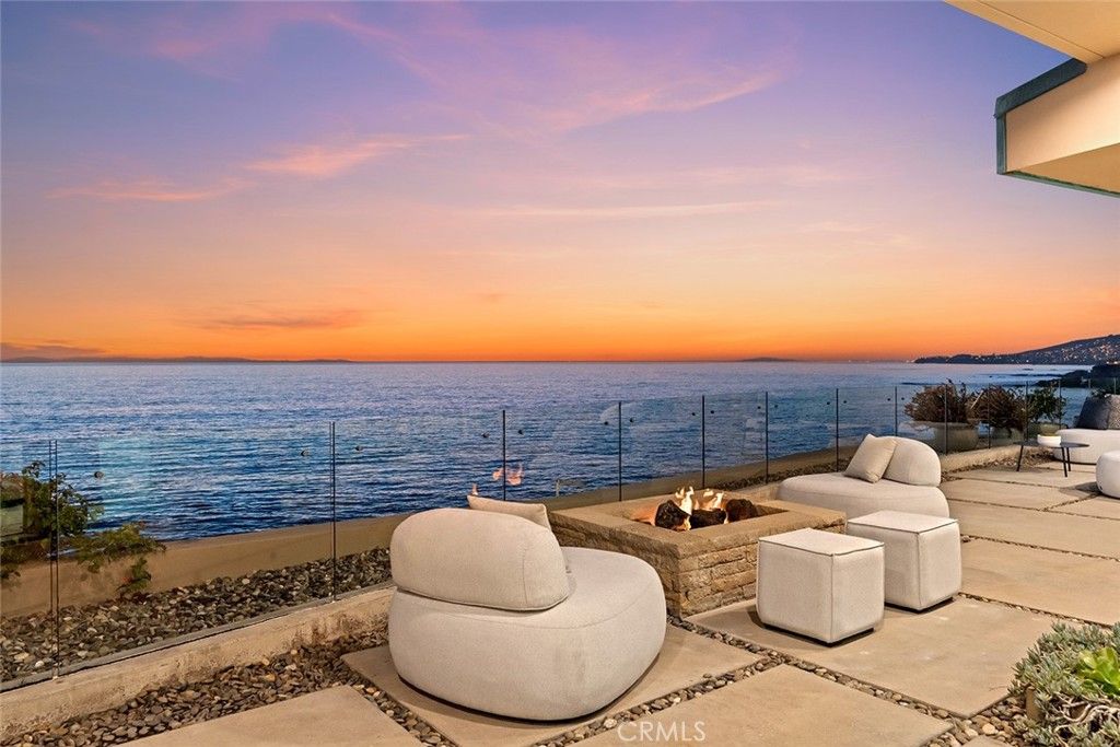 Photo of 2665 Victoria Drive, Laguna Beach, CA 92651 (MLS # LG26151526)