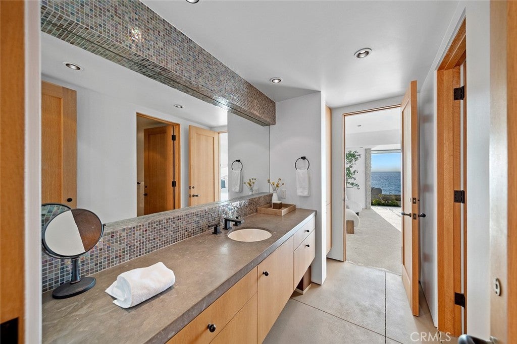 2665 Victoria Drive, Laguna Beach CA 92651 - Photo 57