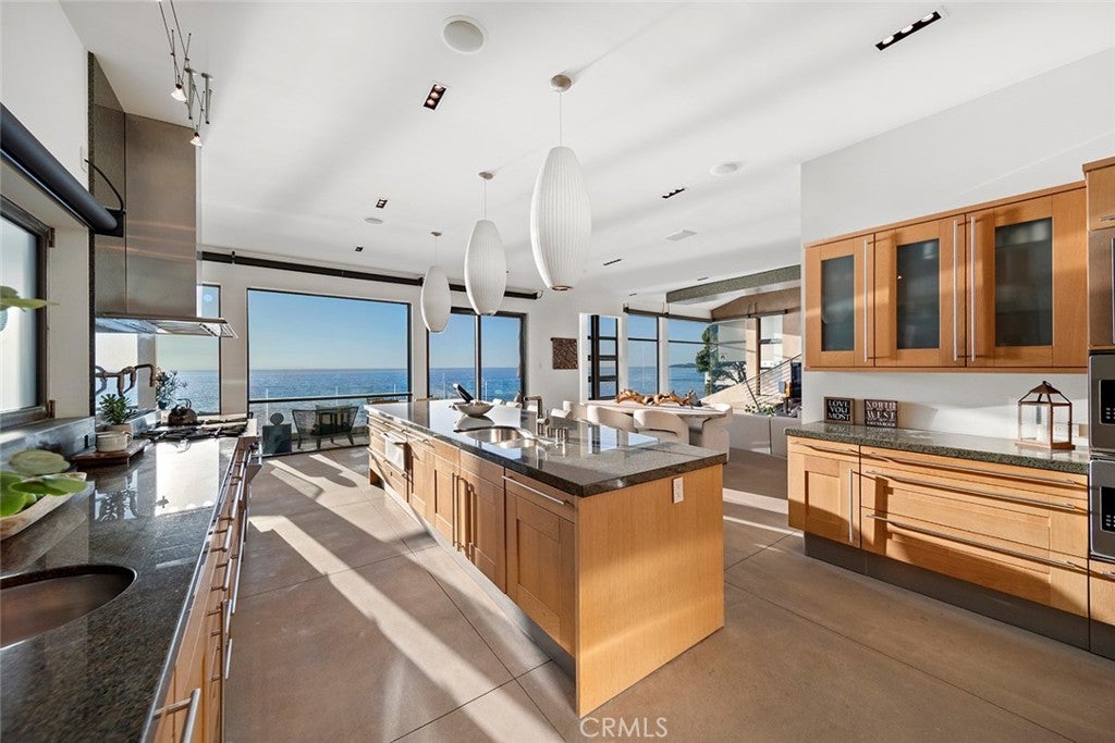2665 Victoria Drive, Laguna Beach CA 92651 - Photo 6