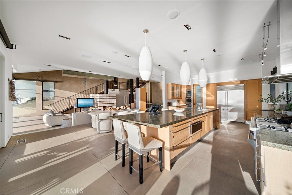 2665 Victoria Drive, Laguna Beach CA 92651 - Photo 10