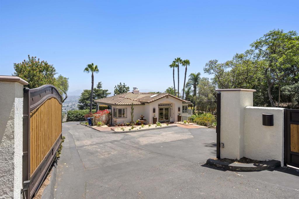 10020 Fuerte Drive
