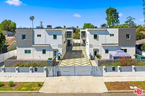 Photo of 5637 - 5641 Riverton Avenue, North Hollywood, CA 91601 (MLS # 26867321)