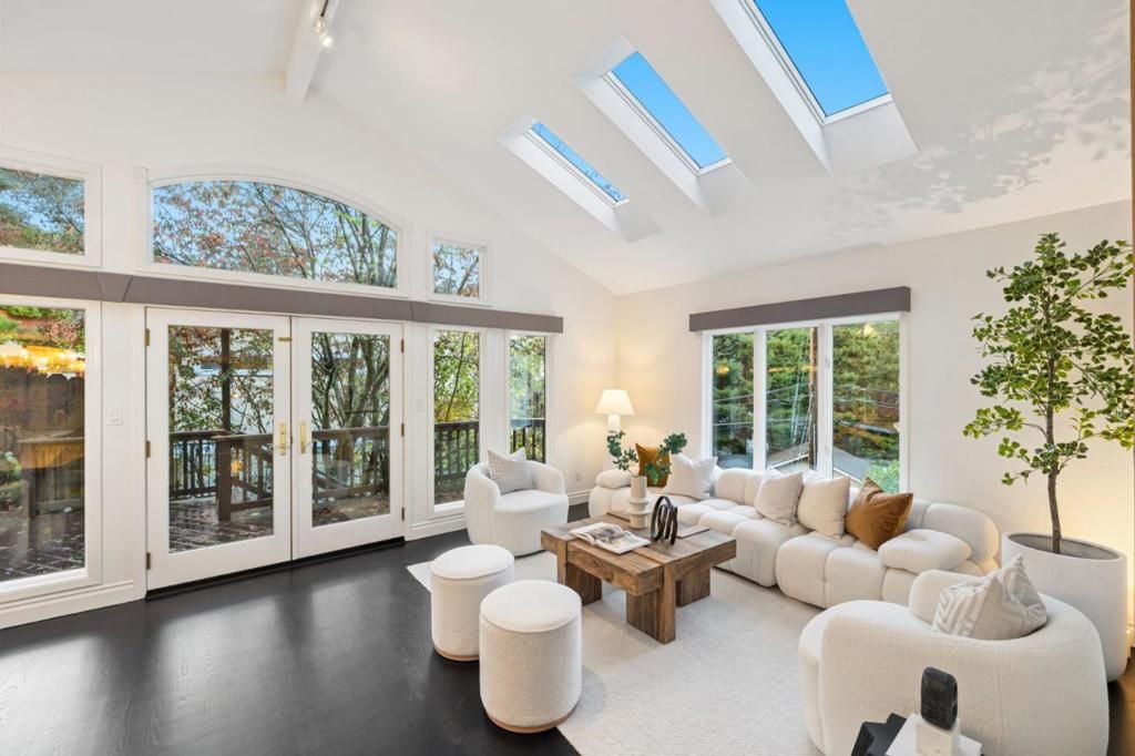 Photo of 2937 San Juan Boulevard, Belmont, CA 94002 (MLS # ML82039165)