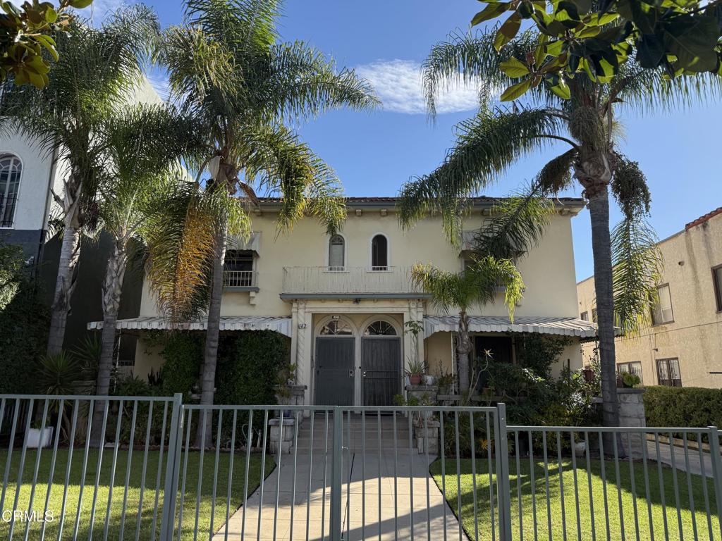 Beautiful 2 bed unit on the second floor in a clean 4Plex. Discover this bright and spacious 2Bed , 1bath unit located in a well maintained 4 unit building. This south facing unit is filled with nature light and refreshing airflow through its many windows.Enjoy a large living and dining area that offer a comfortable and inviting living space. The kitchen has just been fully remodeled with brand new cabinets, quartz countertops, new flooring, and a new dish washer with private laundry are making it perfect for everyday living. Both bedrooms are bright and airy, and the bathroom features a new vanity and toilet. The unit also included gated entry, Two parking spaces are conveniently located in the back Move in ready!