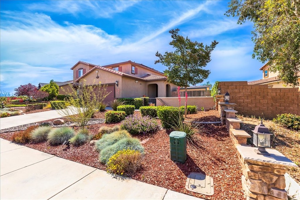 28690 Mahogany Trail Way