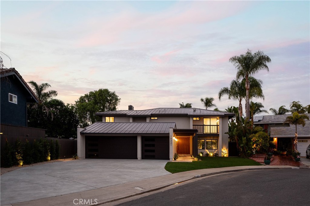 Huntington Seacliff (HSEA) - Residential