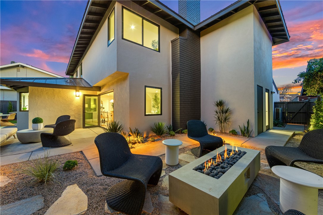 Huntington Seacliff (HSEA) - Residential