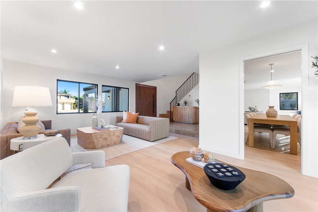 Huntington Seacliff (HSEA) - Residential