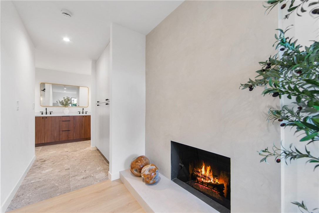 Huntington Seacliff (HSEA) - Residential