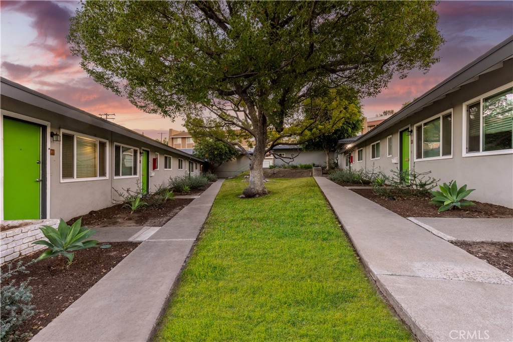 124 N. Tustin Ave.