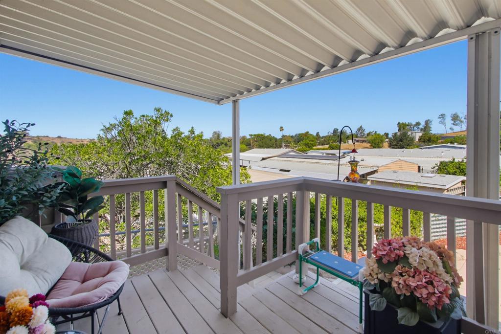 15420 Olde Highway 80 100