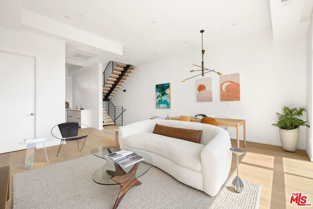 Photo of 1227 N Formosa Avenue #2, West Hollywood, CA 90046 (MLS # 25595021)