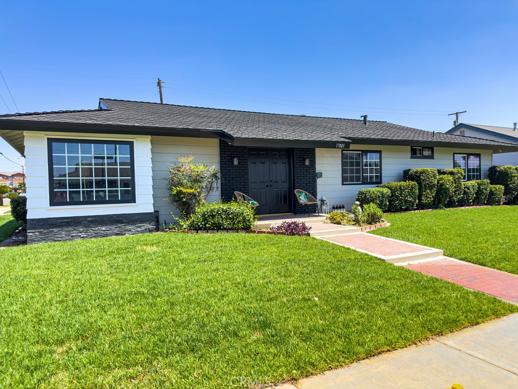 17001 La Kenice Way