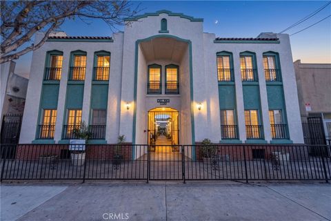 Photo of 1738 E 4th Street St #15, Long Beach, CA 90802 (MLS # PW26075408)