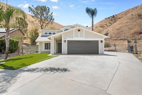 Photo of 4304 Whitney Dr DR, San Bernardino, CA 92407 (MLS # IG26159903)