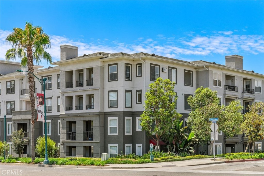 Stadium Lofts - Residential