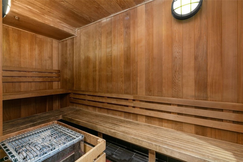 Stadium Lofts - Residential