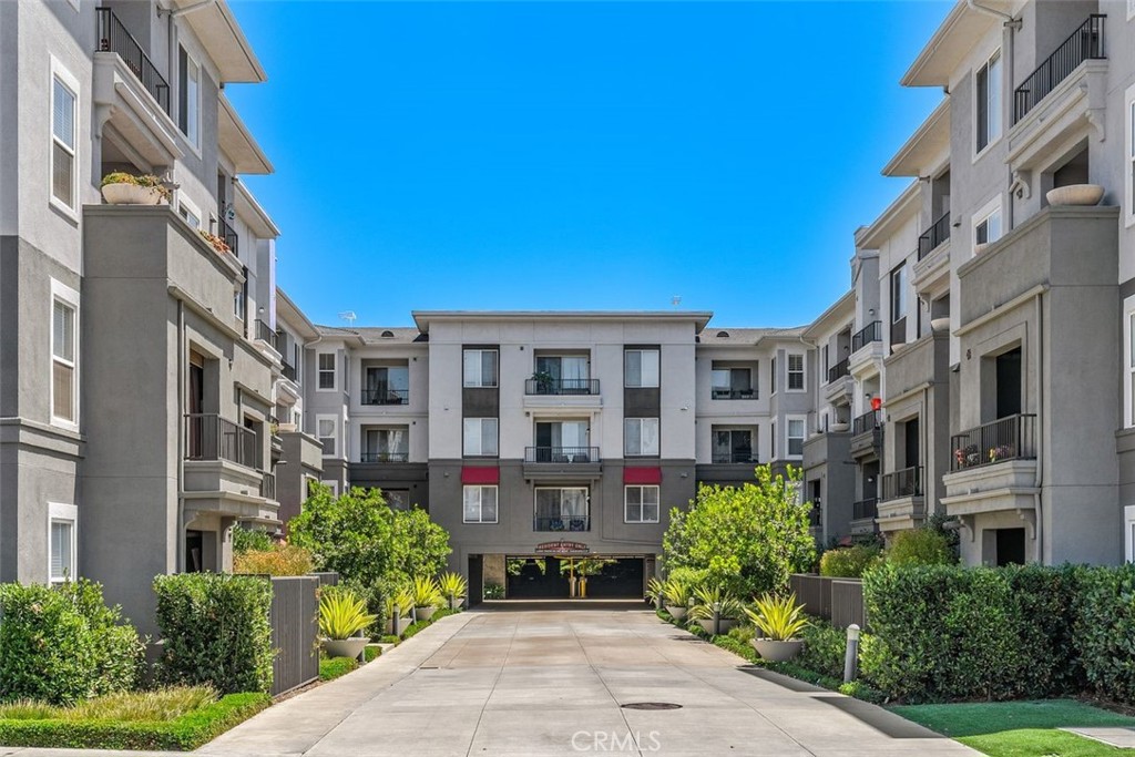 Stadium Lofts - Residential