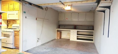 Tiny photo for 1116 Okapi Ln, Ventura, CA 93003 (MLS # V1-34886)