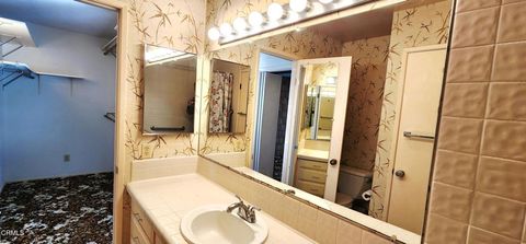 Tiny photo for 1116 Okapi Ln, Ventura, CA 93003 (MLS # V1-34886)