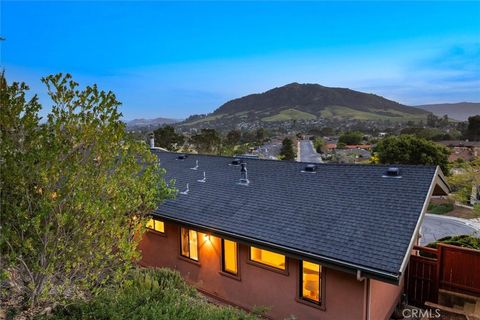 Tiny photo for 957 Skyline Drive, San Luis Obispo, CA 93405 (MLS # SC26068437)
