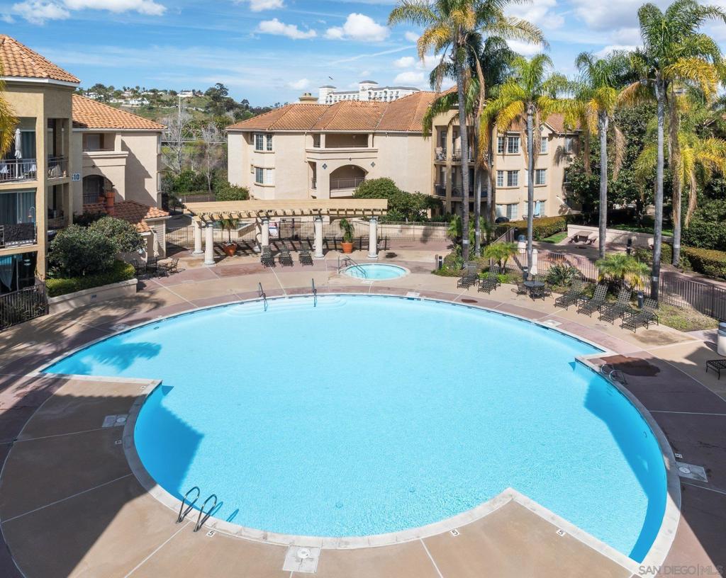 580 Camino de la Reina 321