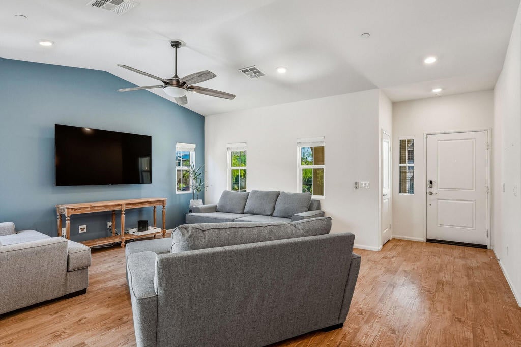 67486 Rio Largo Road