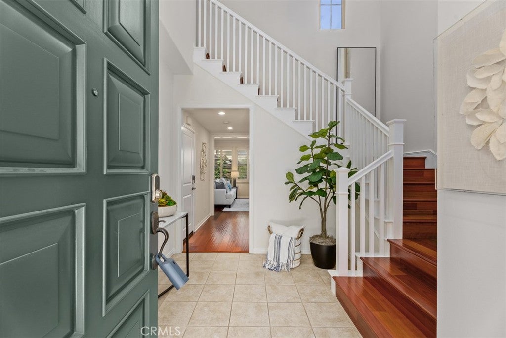 117 Gemstone, Irvine CA 92620