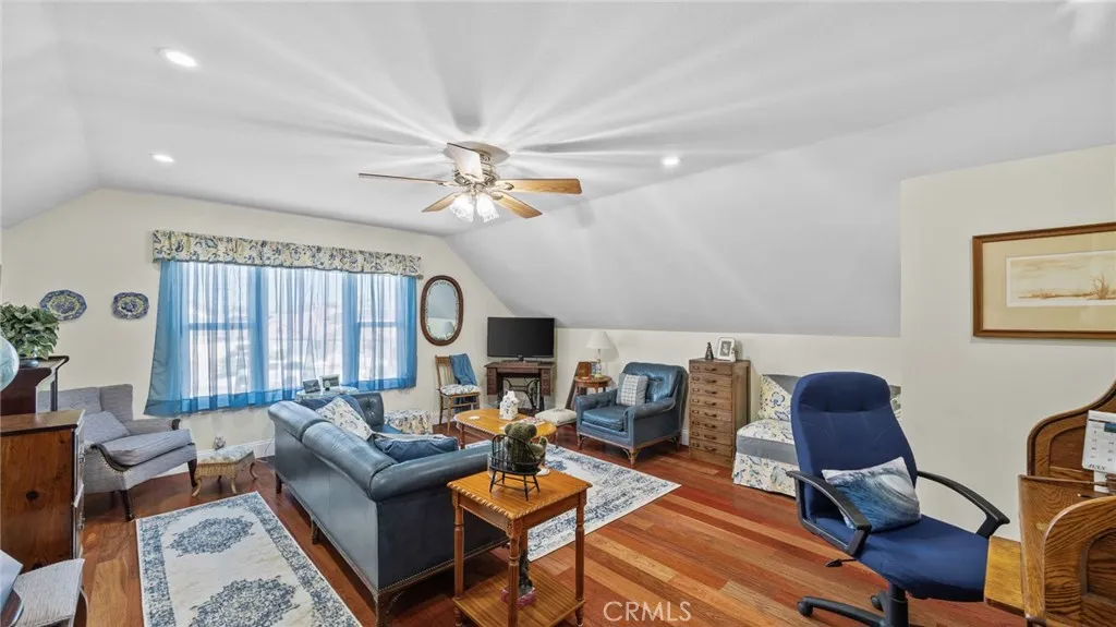 Westminster, California 92683, United States, 1 Bedroom Bedrooms, ,1 BathroomBathrooms,Residential,Active,197642