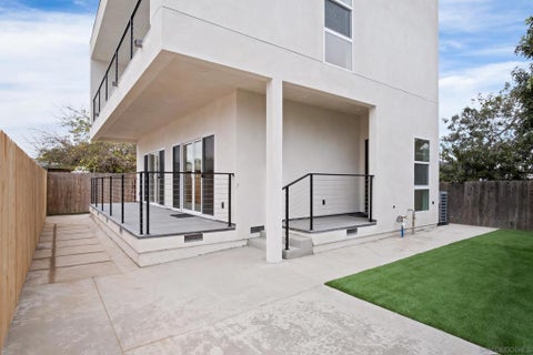 Photo of 32-5230 Rincon St ST, San Diego, CA 92115 (MLS # 260012325SD)
