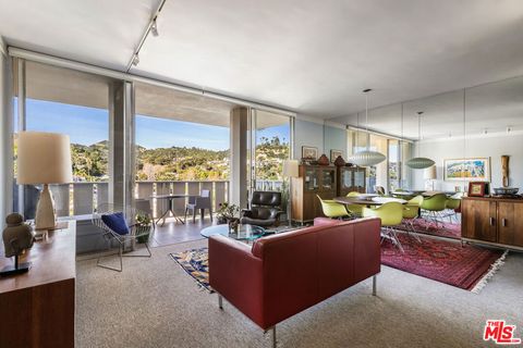 Photo of 4411 Los Feliz Boulevard #1104, Los Angeles, CA 90027 (MLS # 26645331)