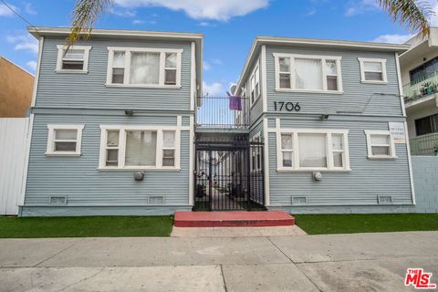 Photo of 1706 Sherman Place, Long Beach, CA 90804 (MLS # 26642011)