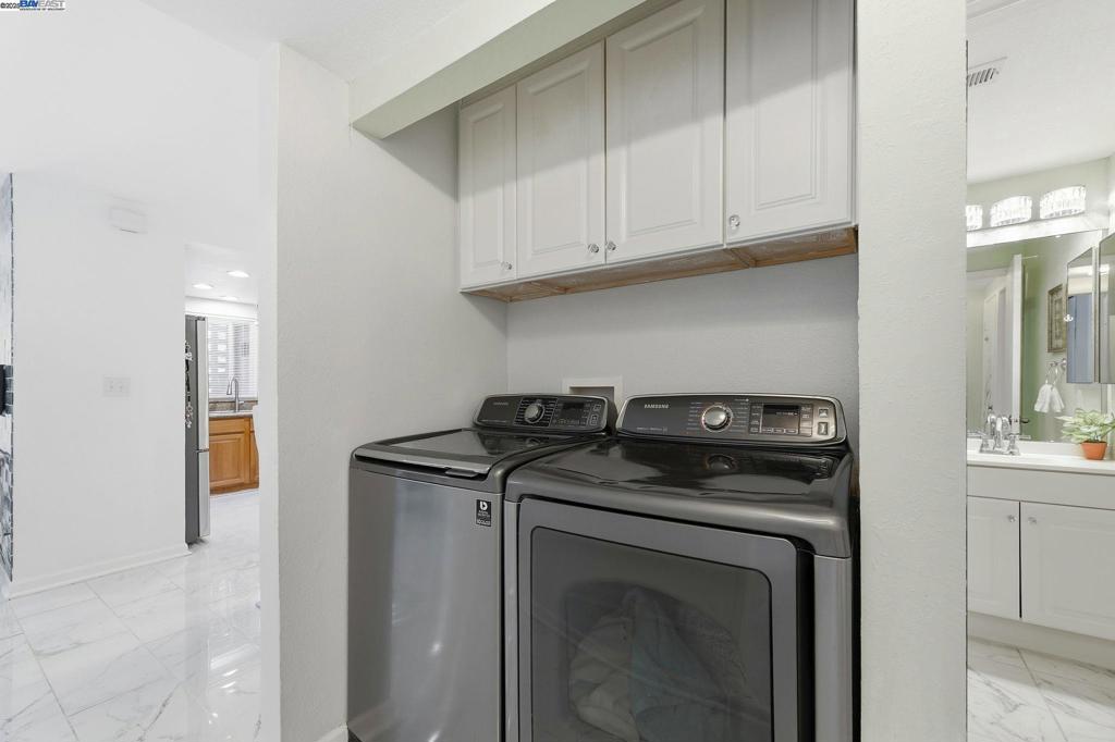 WARM SPRINGS - Residential