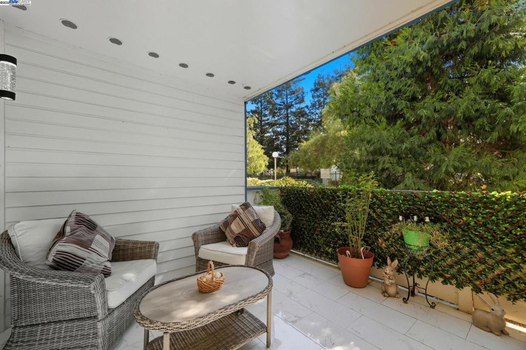WARM SPRINGS - Residential