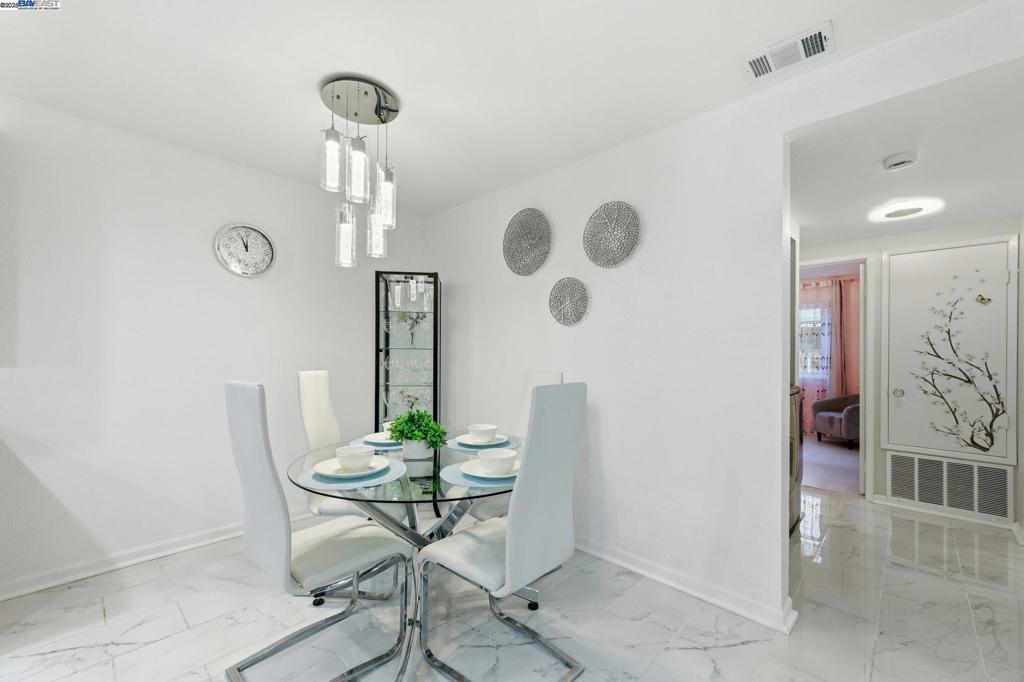 WARM SPRINGS - Residential