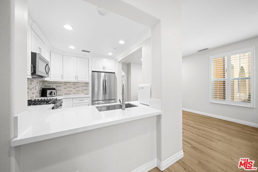 10 Aryshire Lane, Ladera Ranch CA 92694 - Photo 10