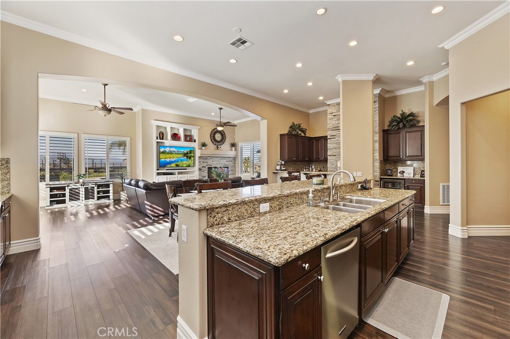 The Pinnacle - Residential