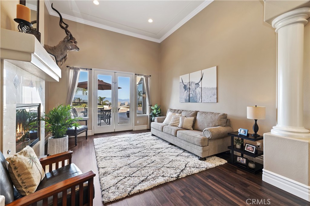 The Pinnacle - Residential