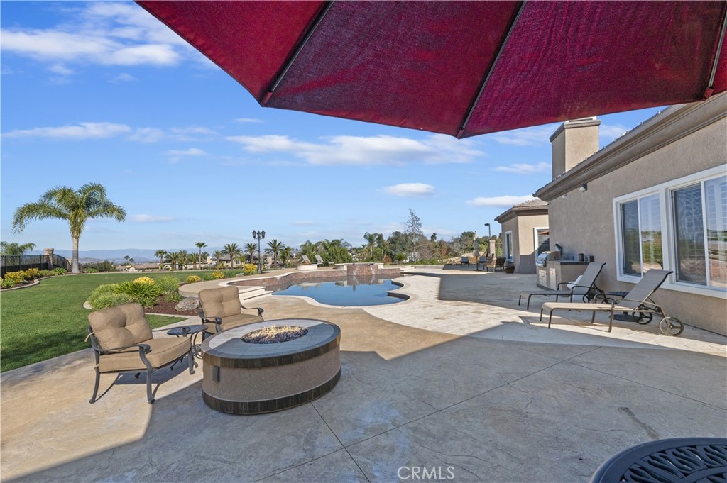 The Pinnacle - Residential