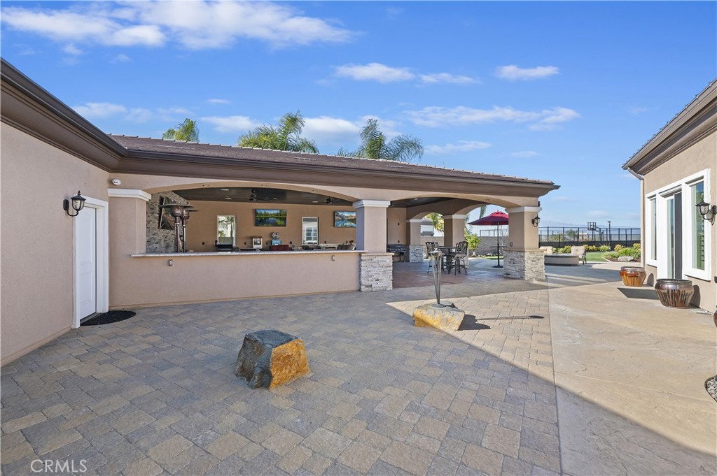 The Pinnacle - Residential