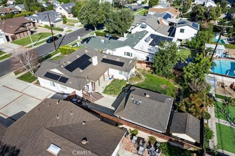 Tiny photo for 23032 Mobile St, West Hills, CA 91307 (MLS # SR26048459)