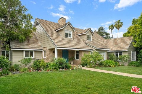 6201 Allott Avenue Valley Glen CA 91401