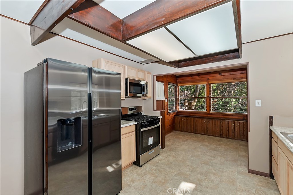 Crestline (CRES) - Residential