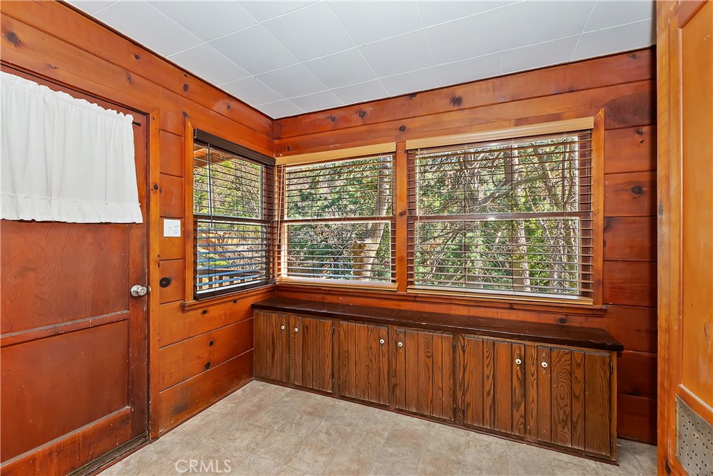 Crestline (CRES) - Residential