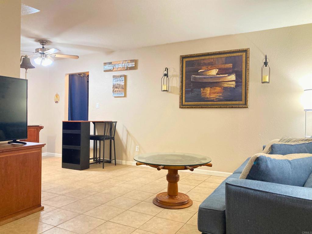 CLAIREMONT - Residential