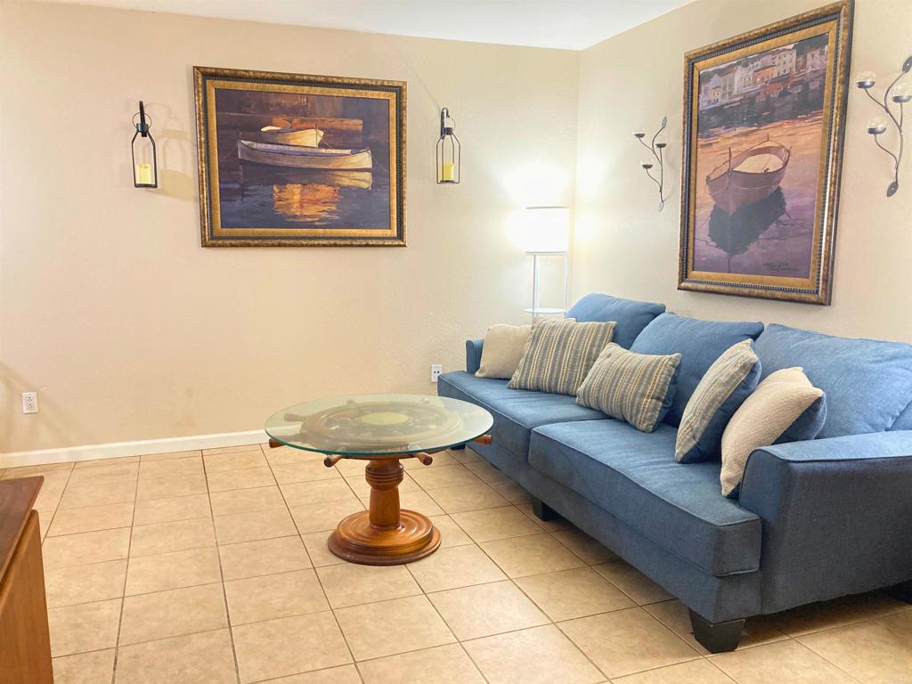 CLAIREMONT - Residential